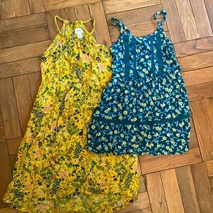 2 Girls dresses 1 long high low dress 💛 one short 💐